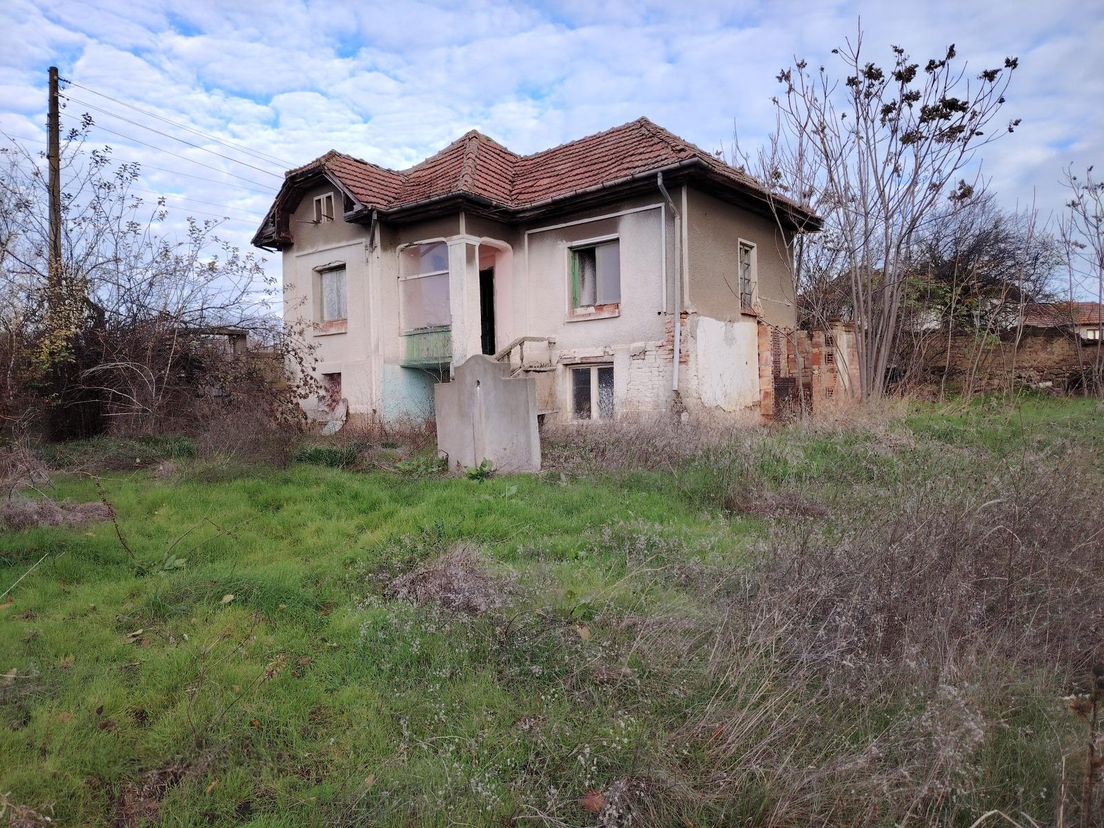 House for Sale in Valchitran, Pleven