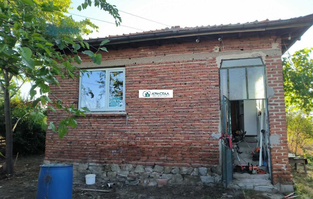 House for Sale in Tsarimir, Plovdiv