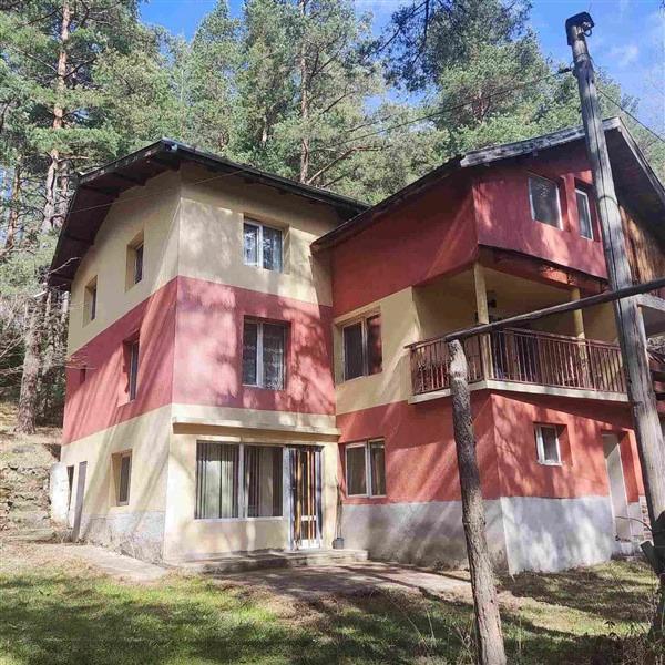 Villa for Sale in Tsigov chark Area, Pazardzhik