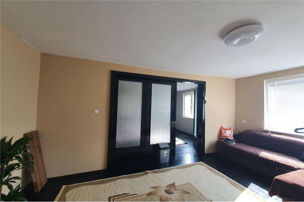 House Floor for Sale in Busmantsi, Sofia Province