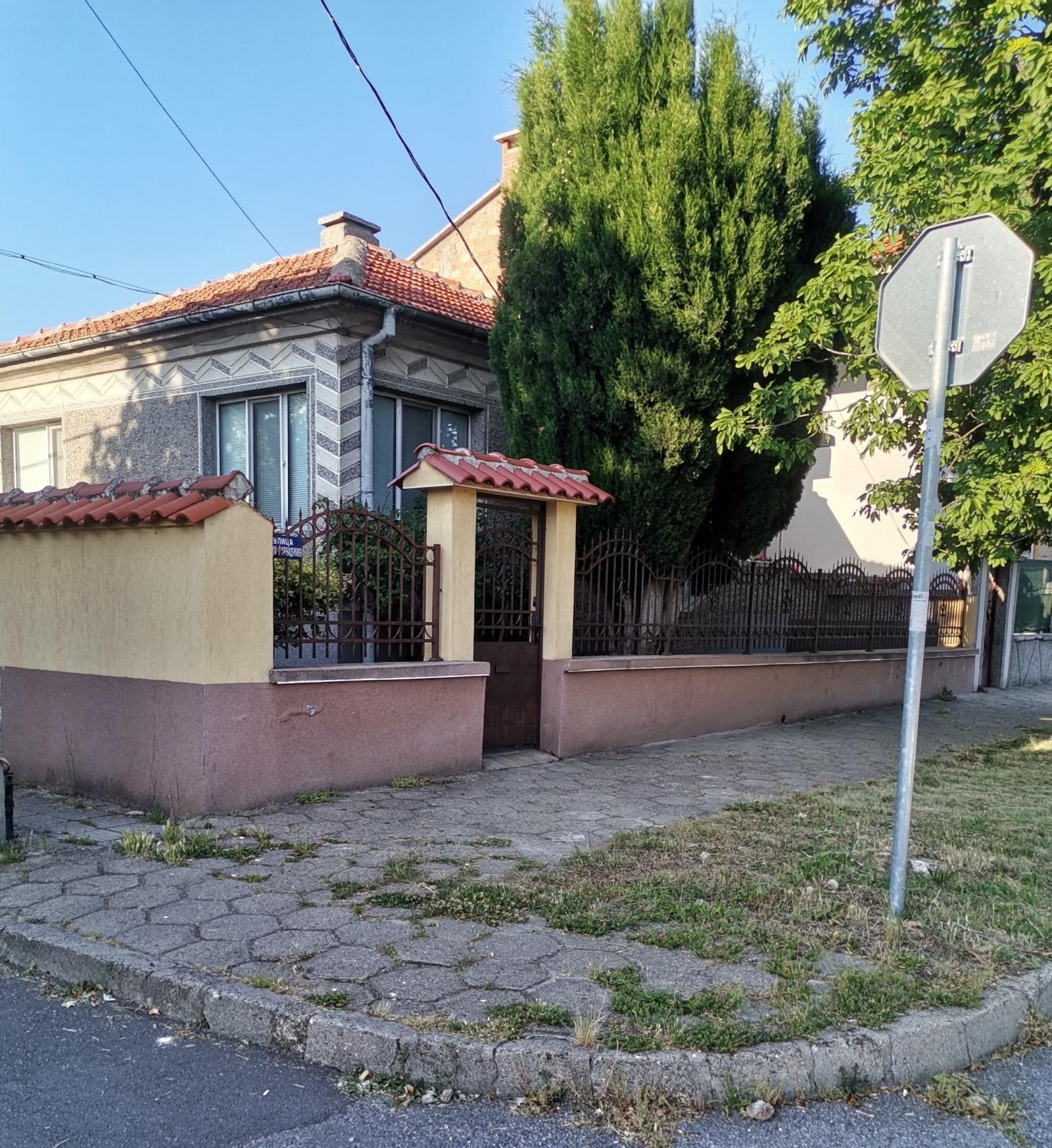 House for Sale in Sliven, Ruski
