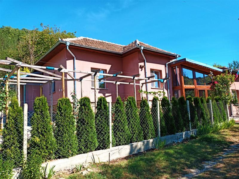 House for Sale in Marchino, Targovishte