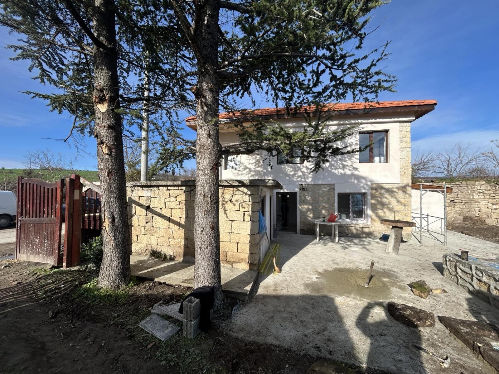 House for Sale in Manastir, Varna