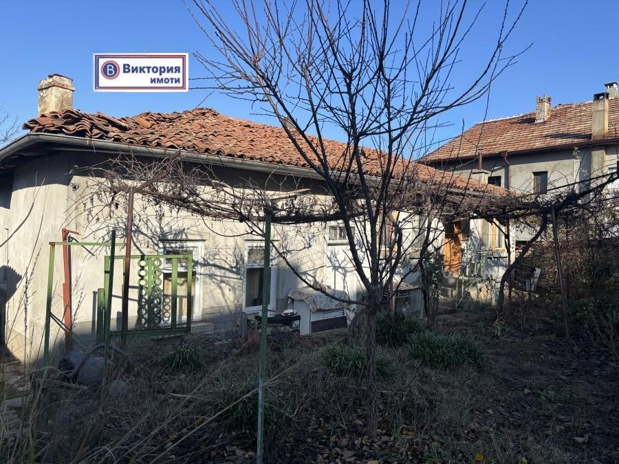 House for Sale in Debelets, Veliko Tarnovo