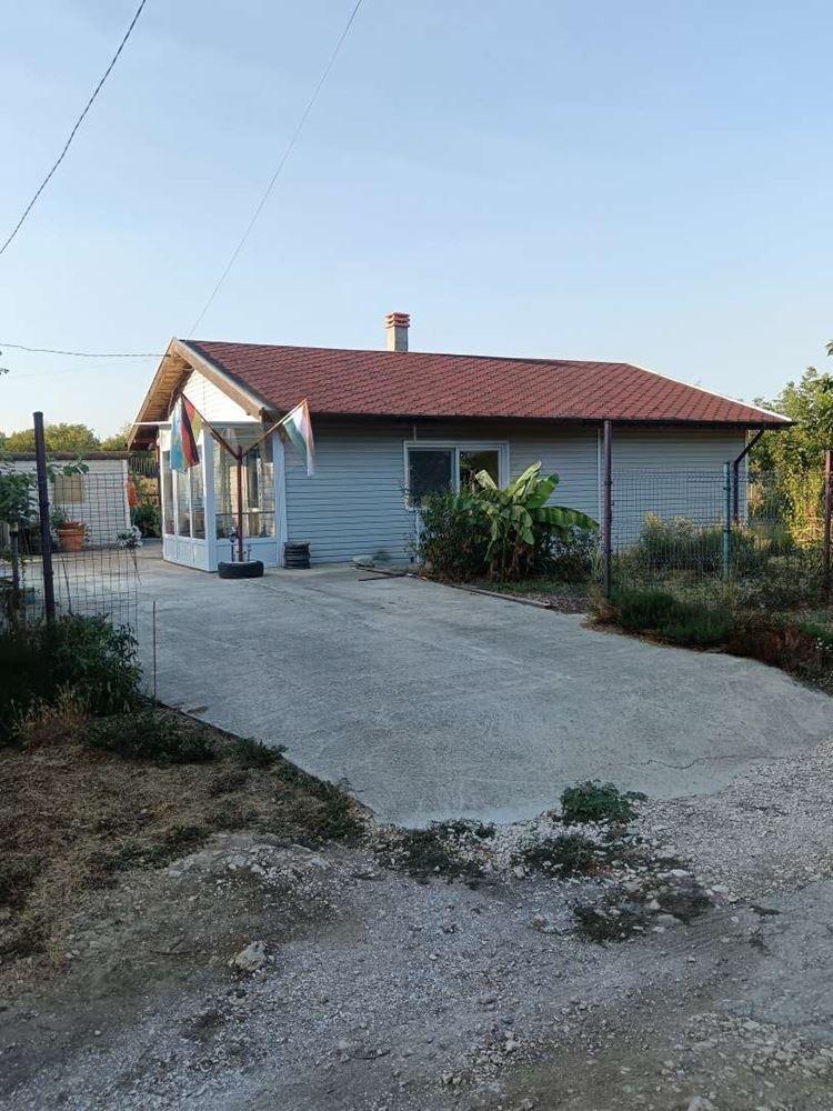 House for Sale in Hadzhi Dimitar, Dobrich