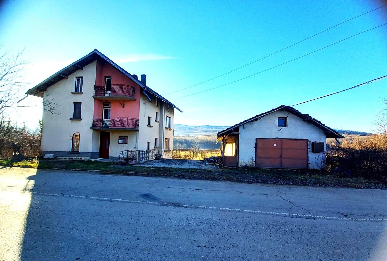 House for Sale in Radyuvene, Lovech