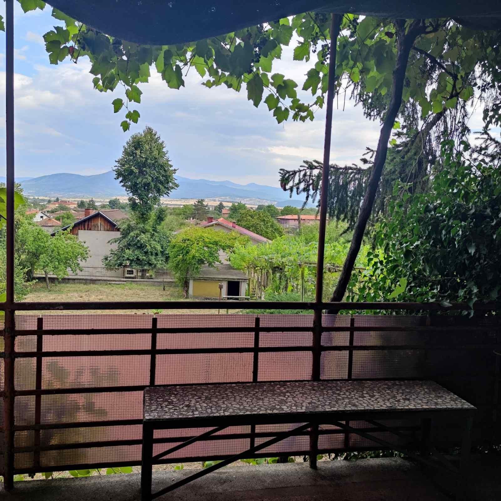 Villa for Sale in Manolovo, Stara Zagora