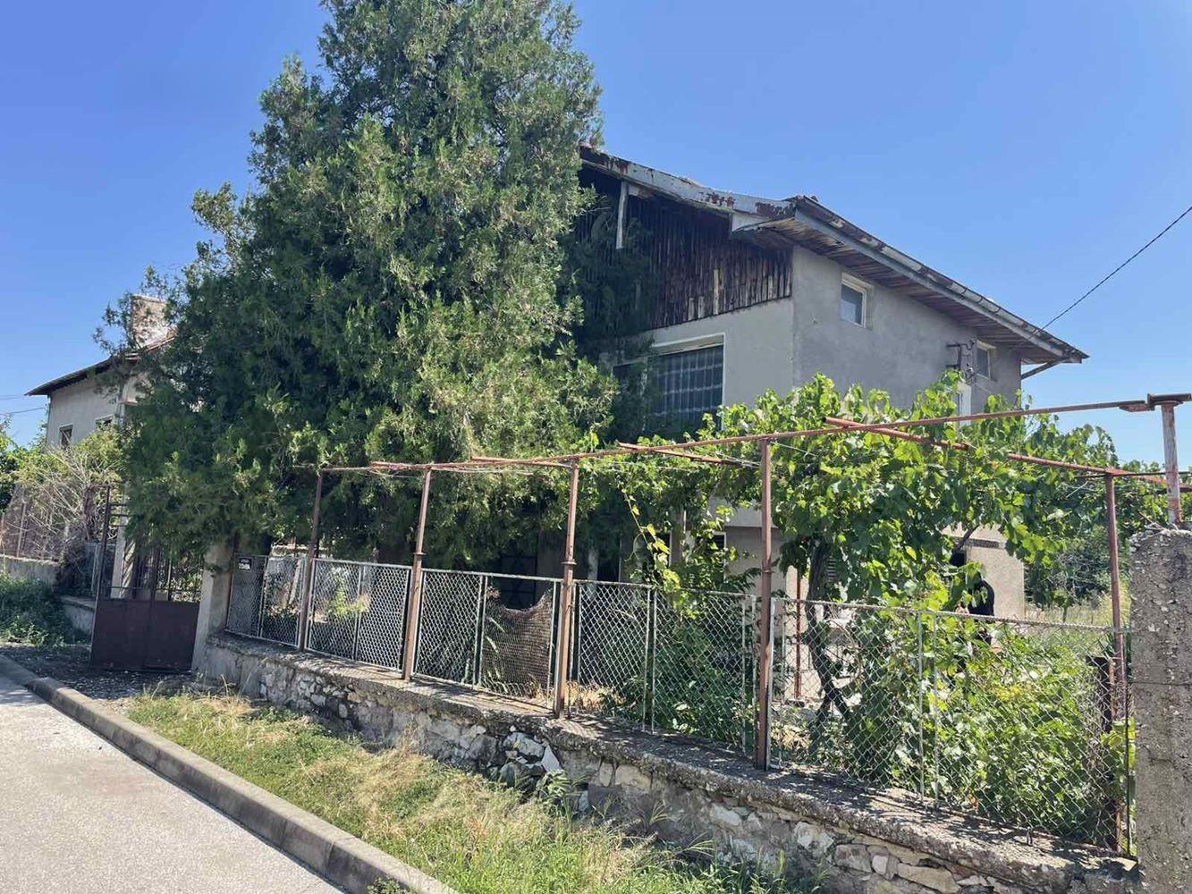 House for Sale in Saraya, Pazardzhik