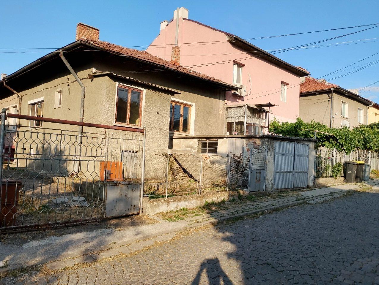 House for Sale in Pernik, Ralitsa