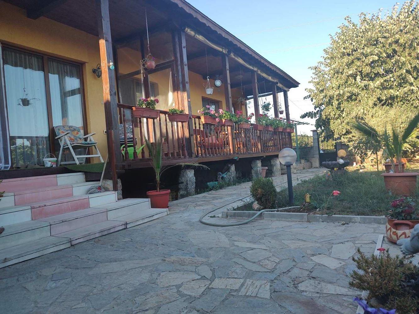 House for Sale in Dabravino, Varna