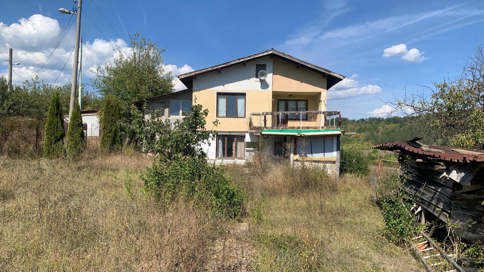 House for Sale in Dolna Sekirna, Pernik