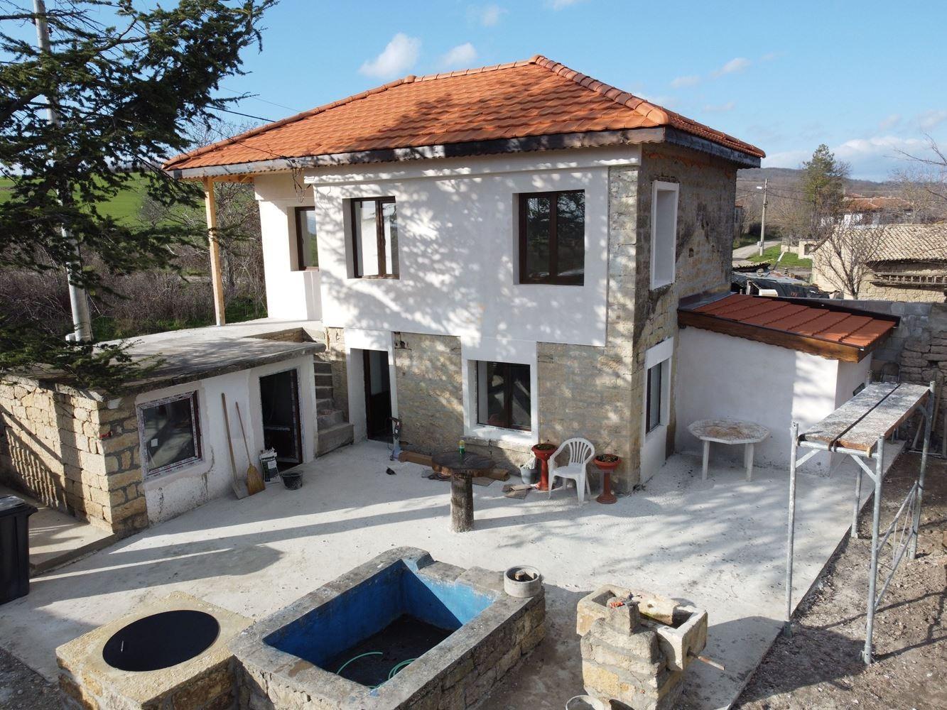 House for Sale in Manastir, Varna