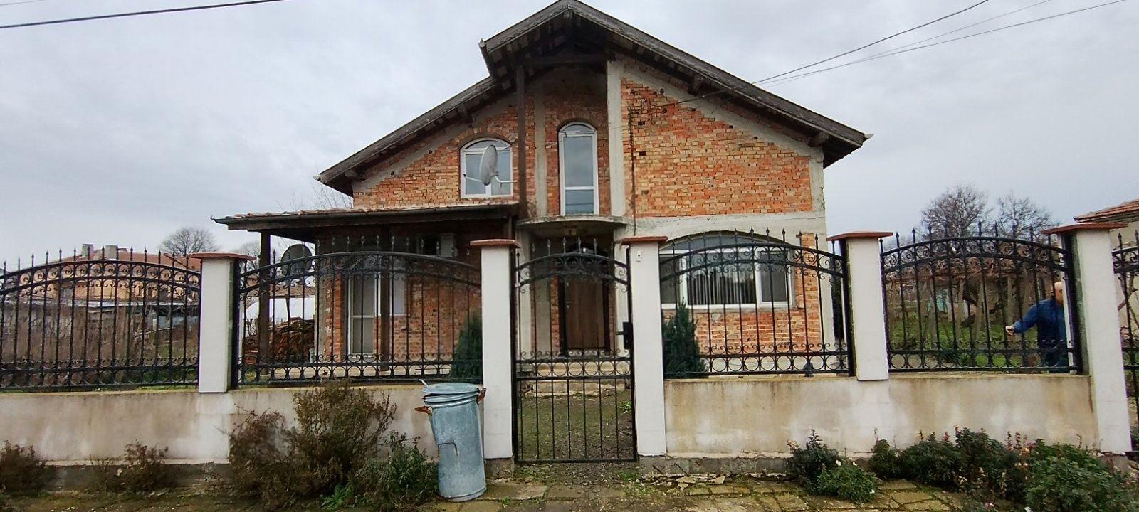 House for Sale in Kameno, Burgas