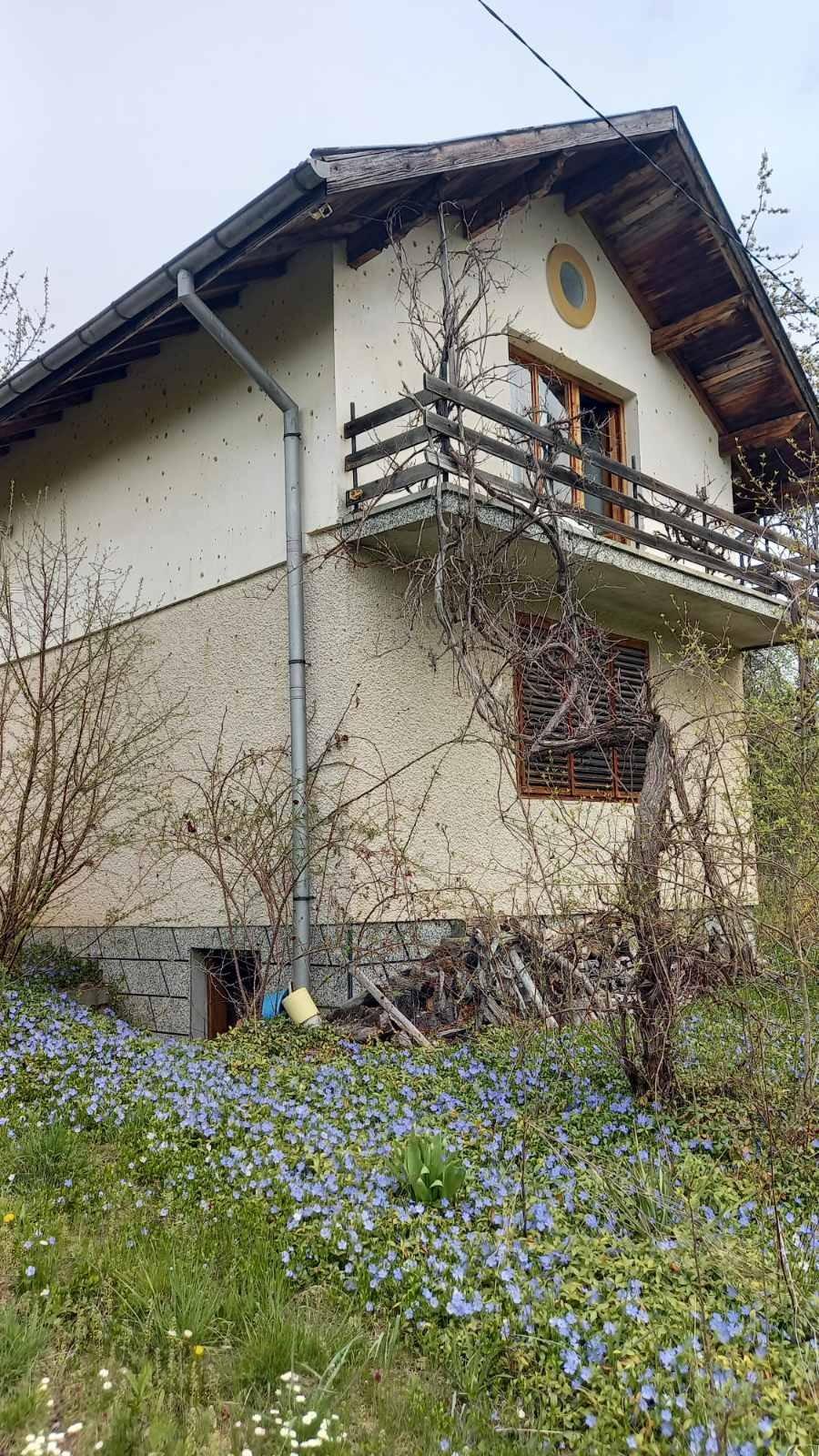 Villa for Sale in Kalishte, Pernik