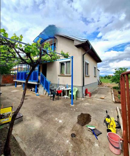 House for Sale in Graf Ignatievo, Plovdiv