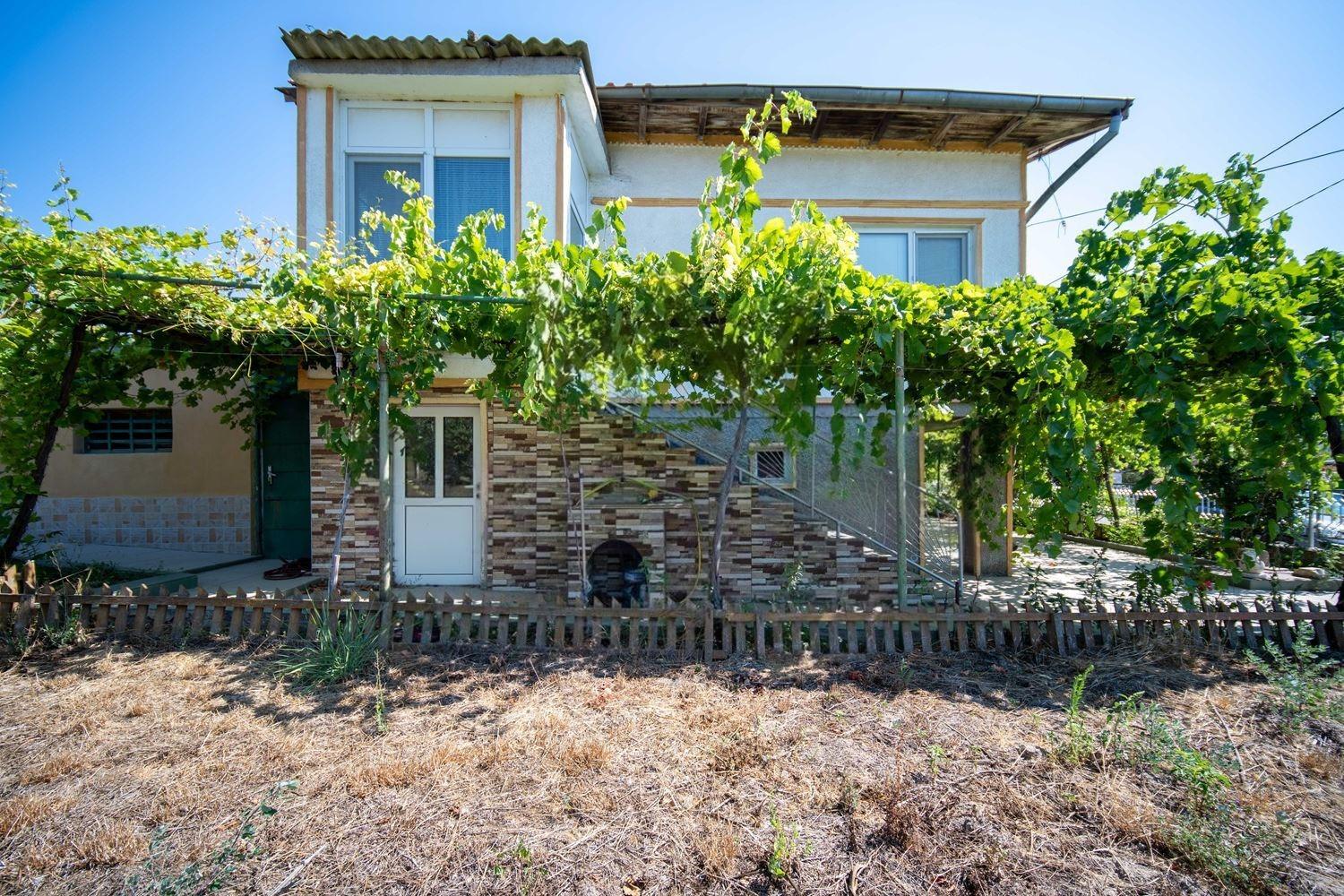 House for Sale in Tsarkva, Dobrich