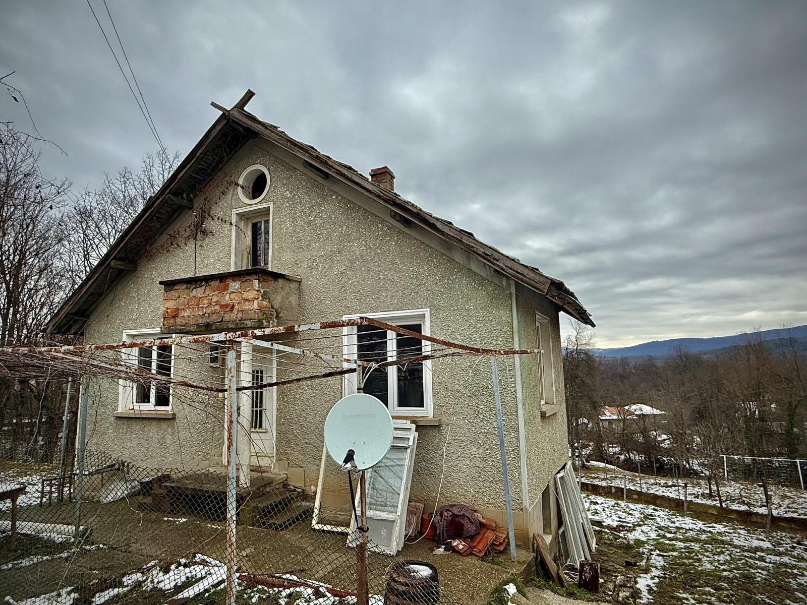 House for Sale in Garvan, Gabrovo