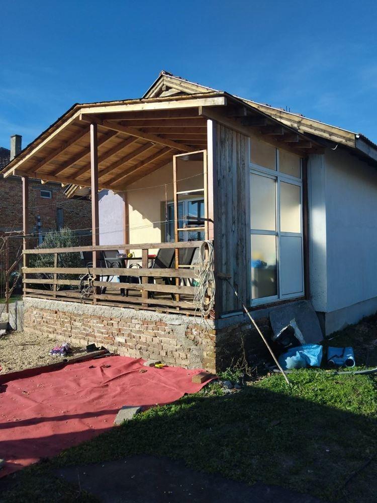 House for Sale in Burgas, Ravnets