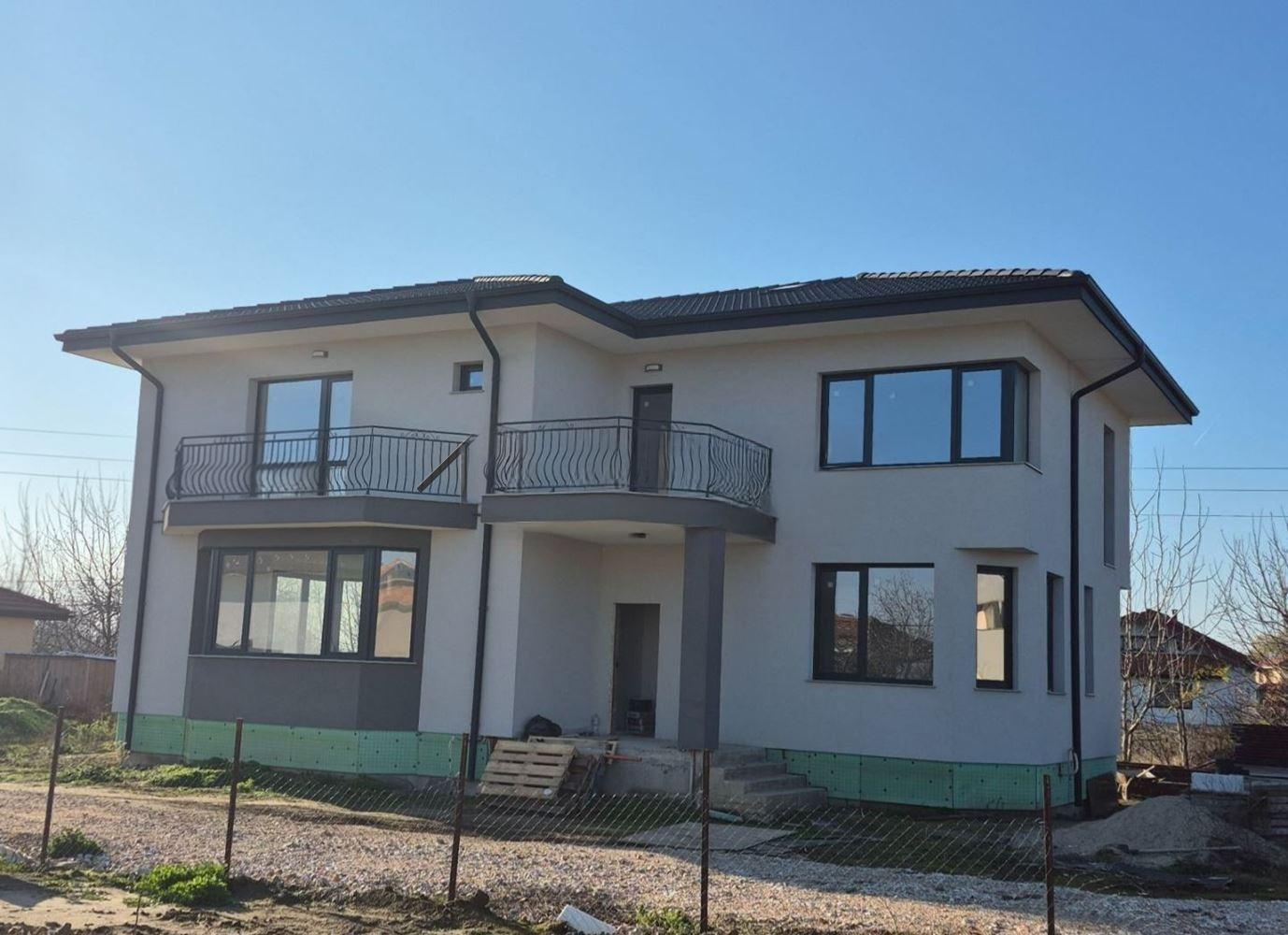 House for Sale in Zlatitrap, Plovdiv