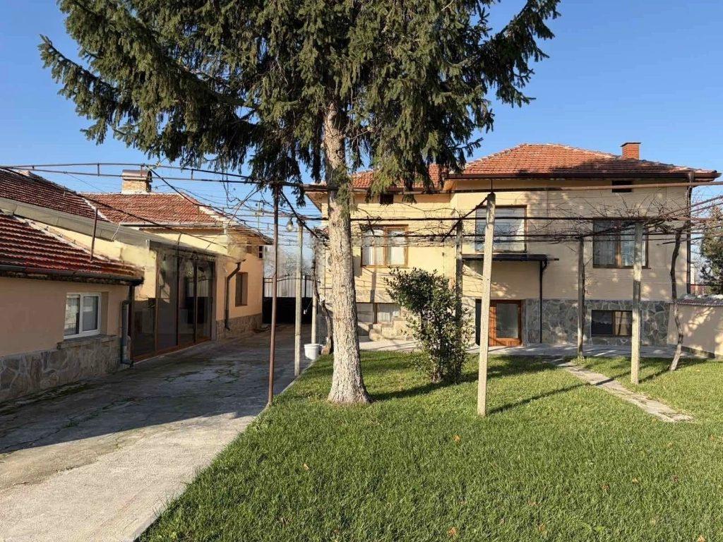 House for Sale in Zagore, Stara Zagora