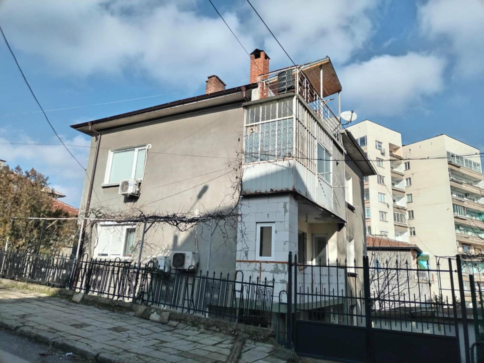 House Floor for Sale in Stara Zagora, Makedonski
