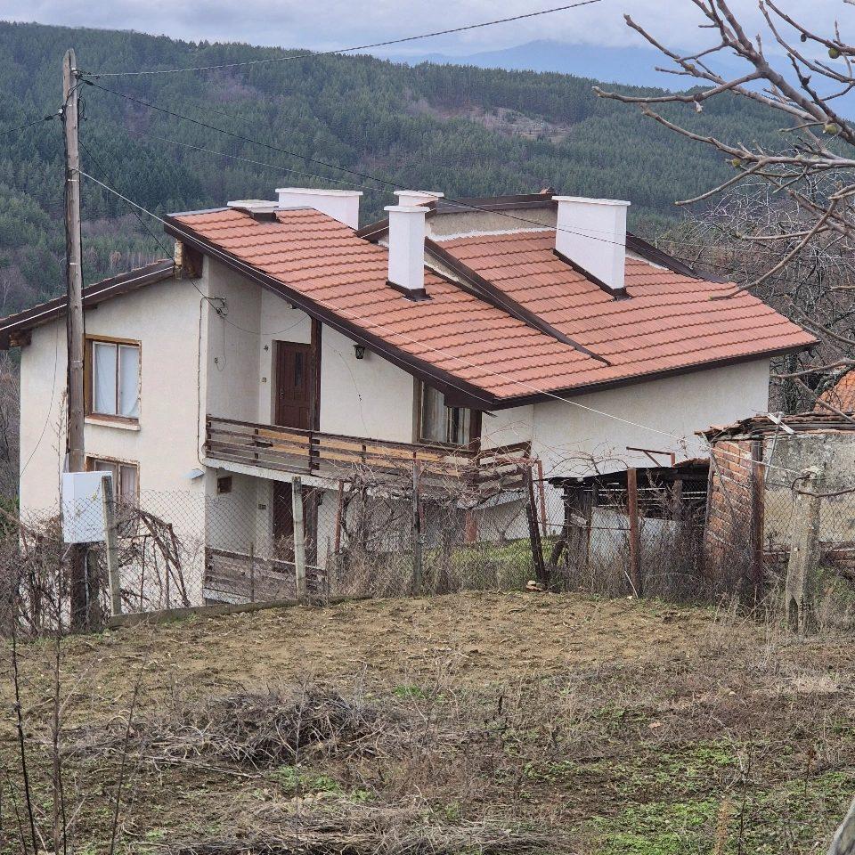 House for Sale in Gorno Harsovo, Blagoevgrad