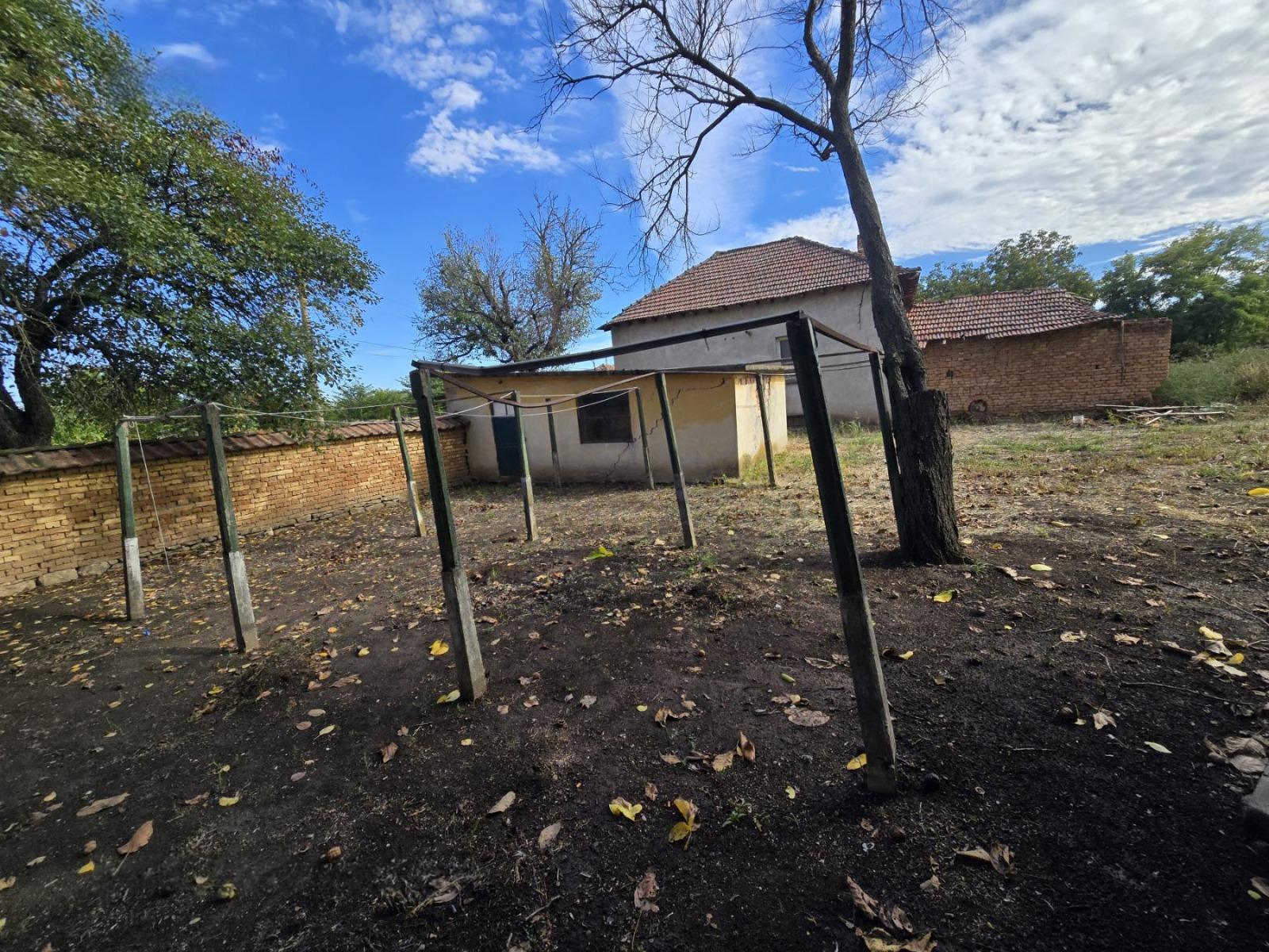 House for Sale in Obnova, Pleven