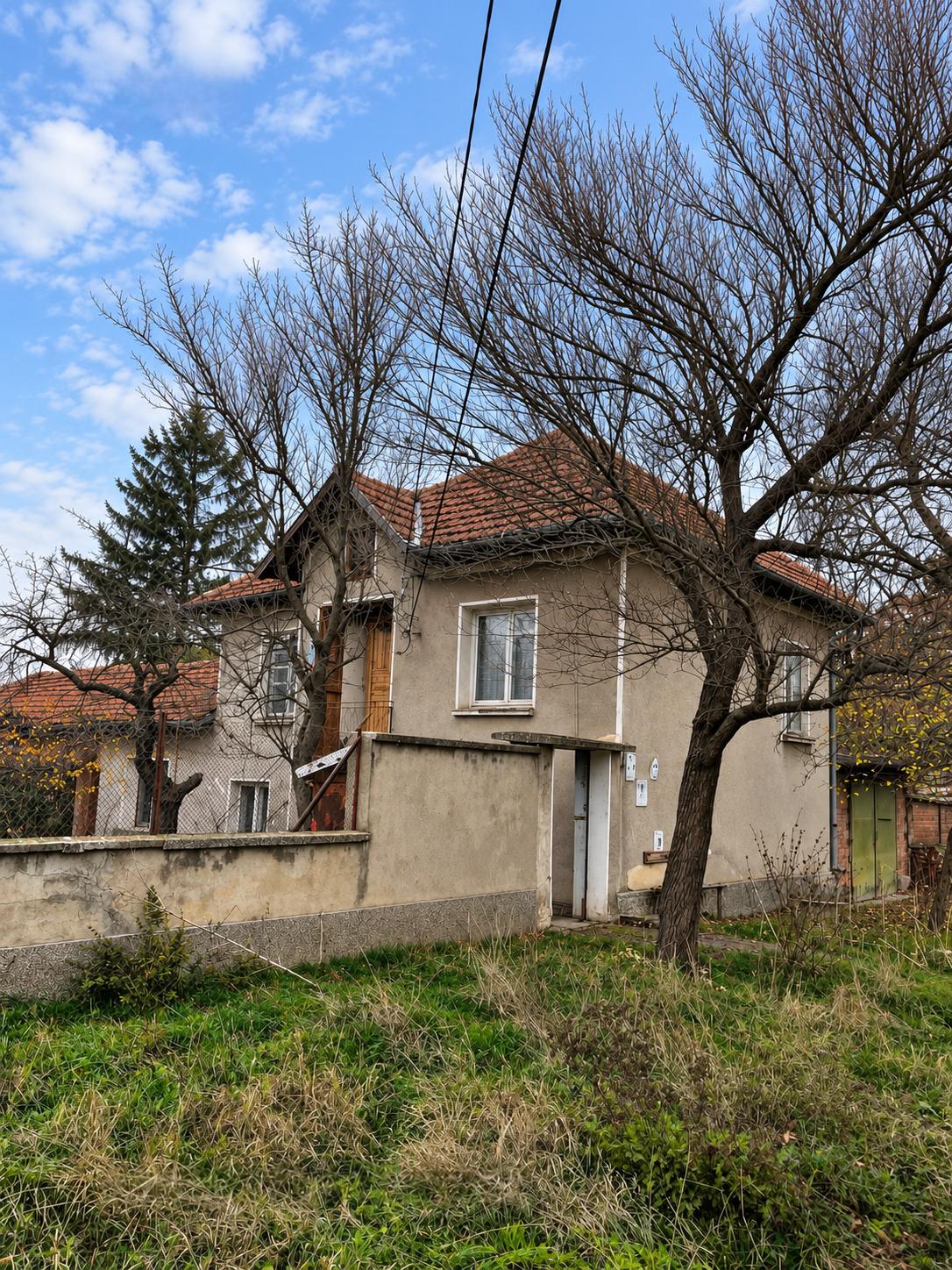 House for Sale in Gradishte, Pleven