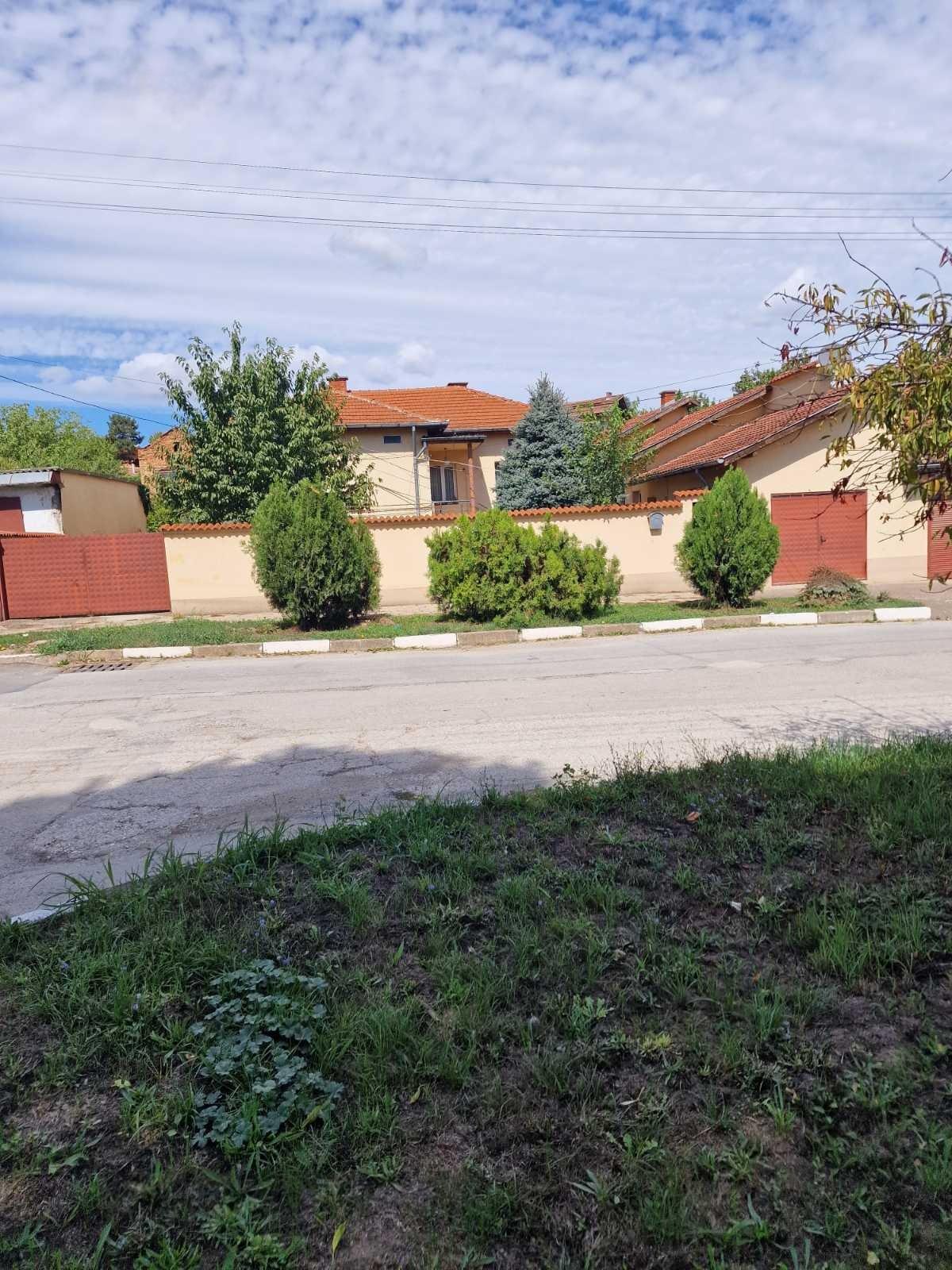 House for Sale in Slavyanovo, Pleven