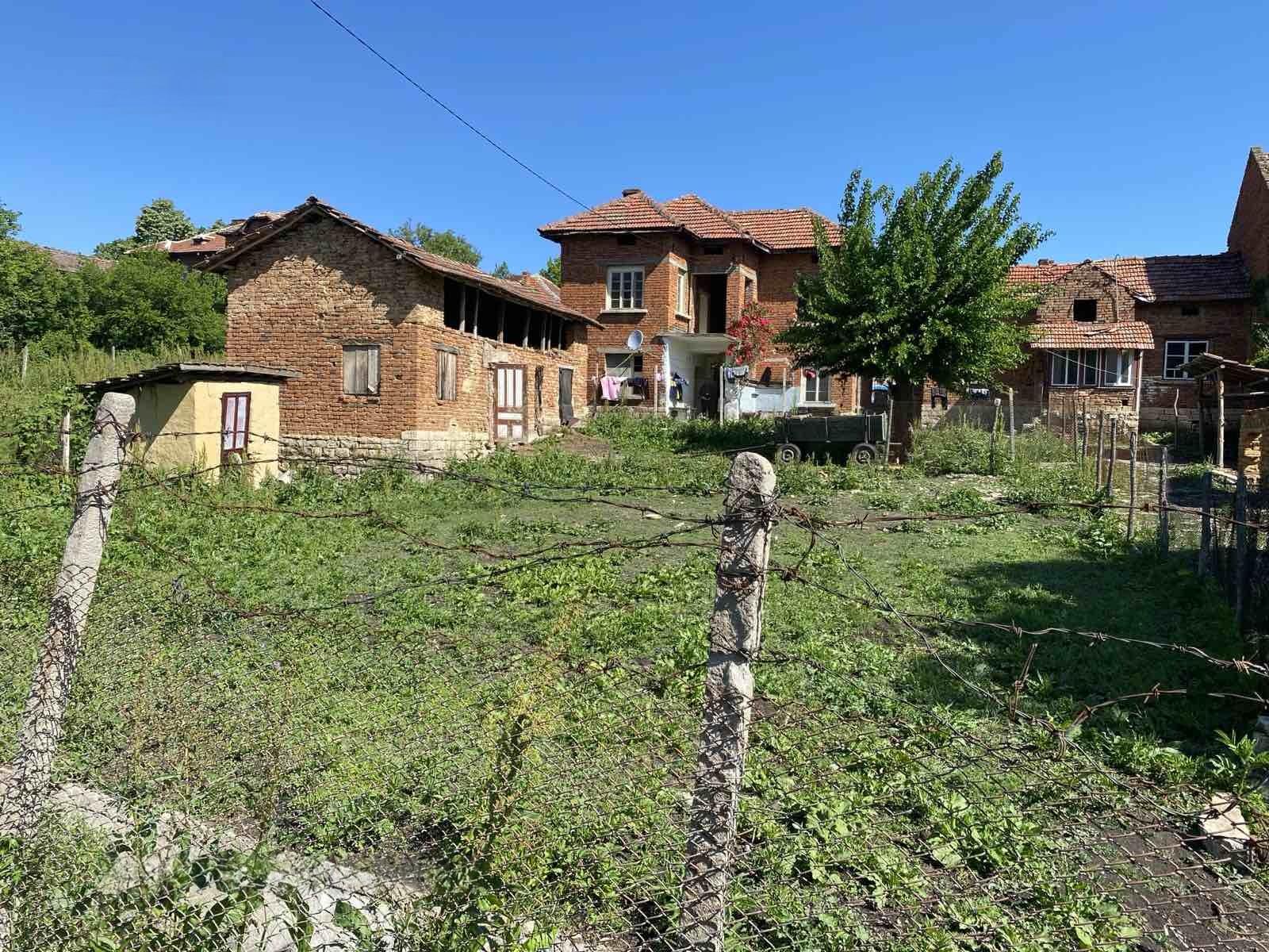House for Sale in Tlachene, Vratsa