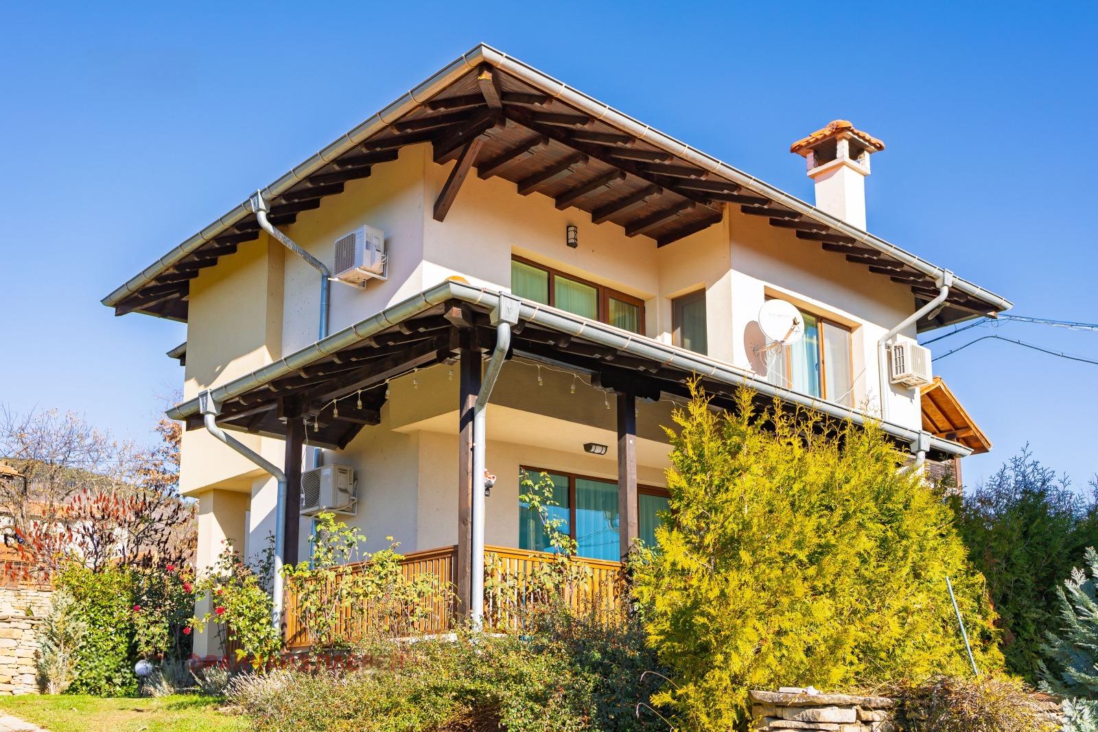 House for Sale in Gumoshtnik, Lovech