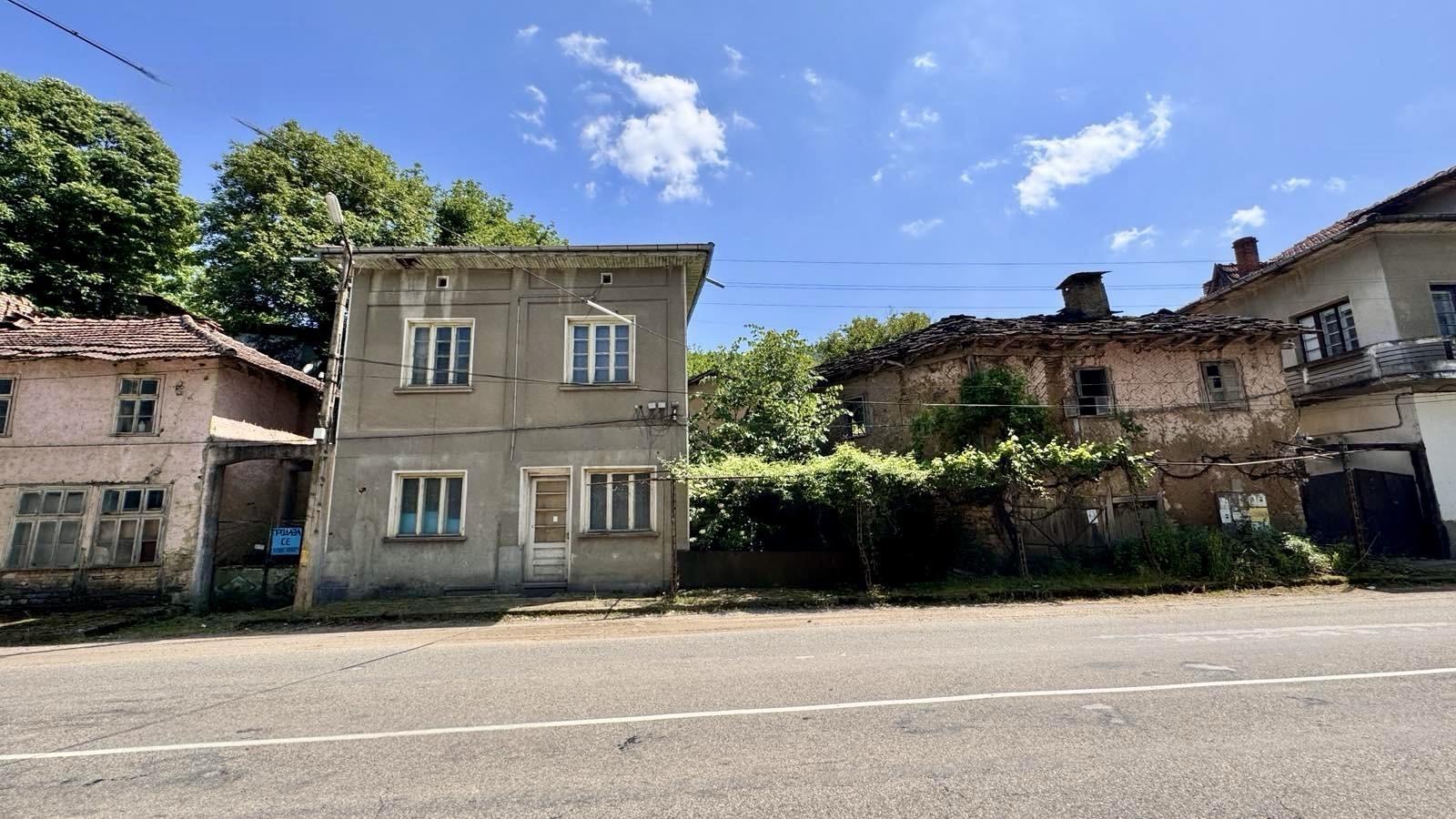 House for Sale in Dalbok dol, Lovech