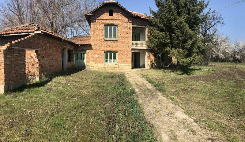 House for Sale in Vladinya, Lovech
