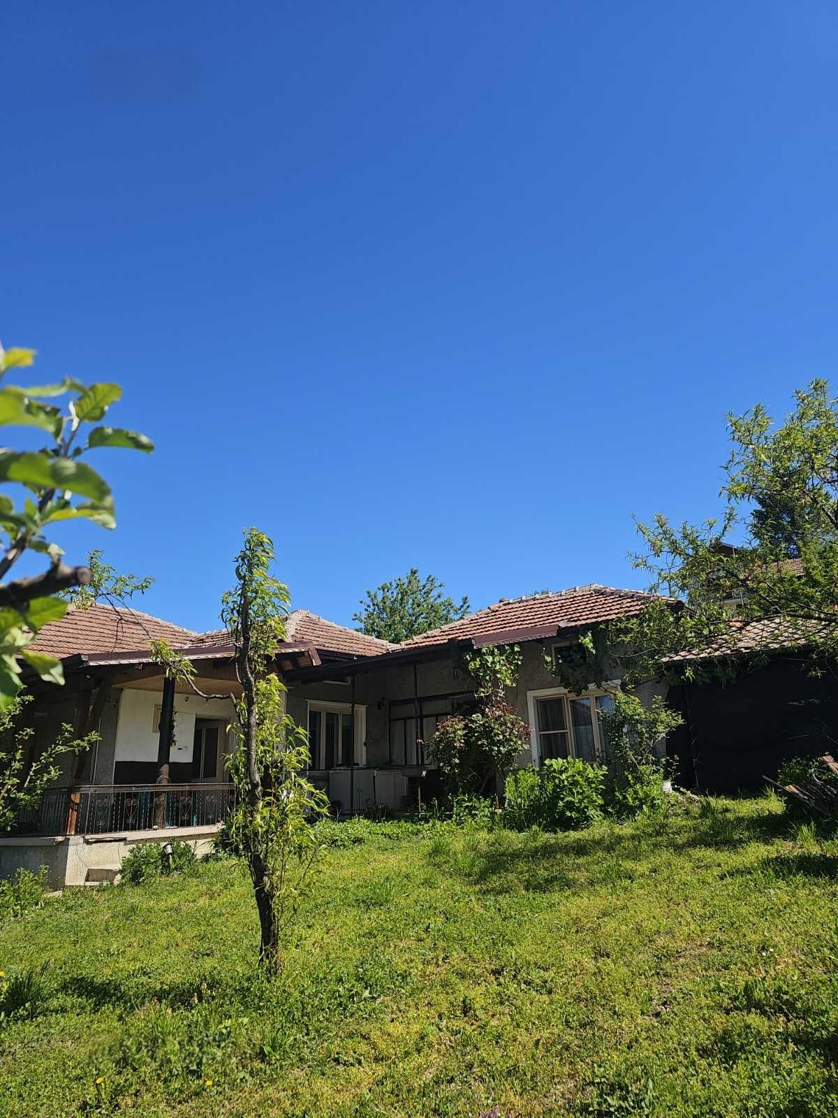 House for Sale in Apriltsi, Lovech