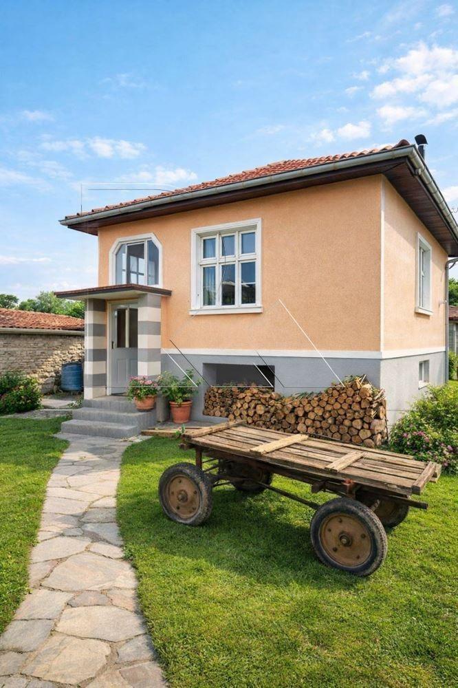 House for Sale in Momino selo, Plovdiv