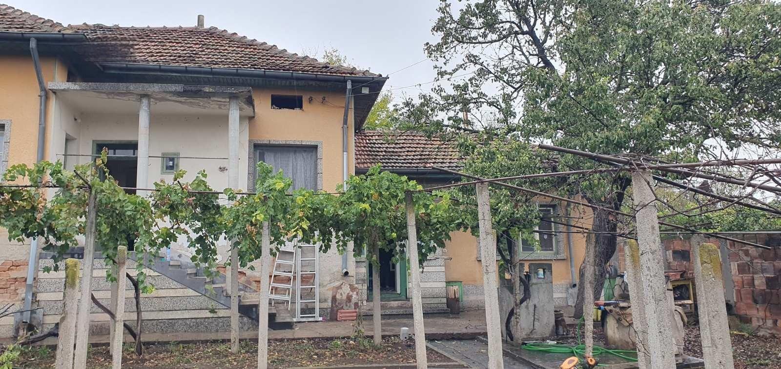House for Sale in Brashlyanitsa, Pleven