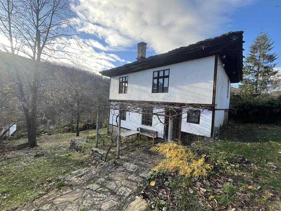 House for Sale in Bozhentsite, Gabrovo
