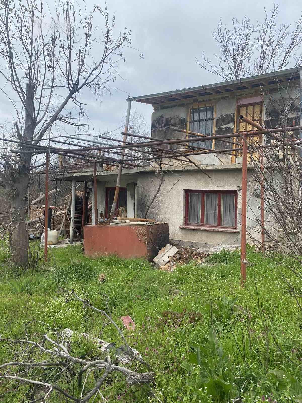 Villa for Sale in Pleven, Kozhuharska cheshma Area