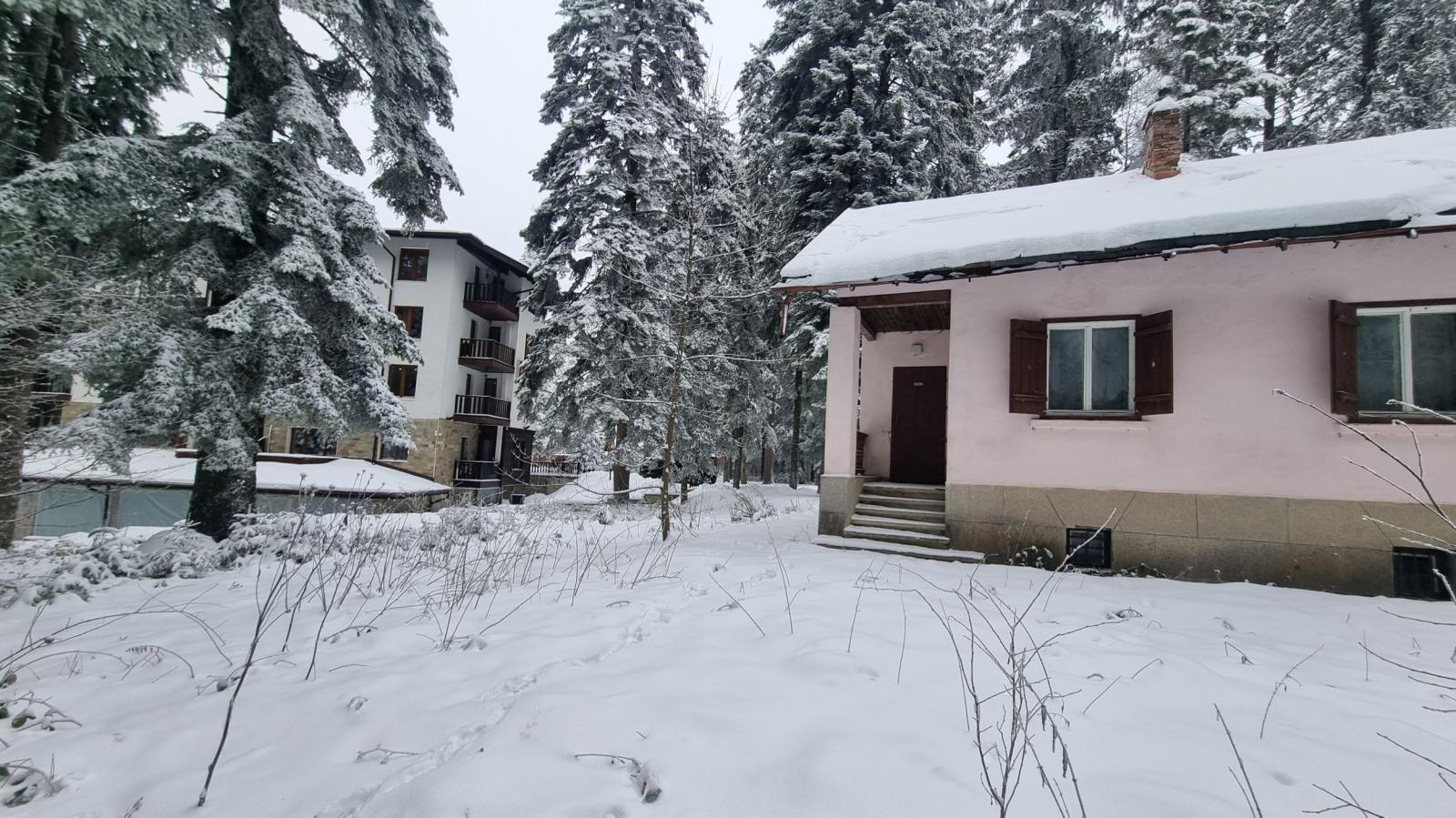 Villa for Sale in Borovets Resort, Sofia Province