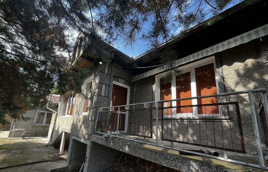 House for Sale in Polski Trambesh, Veliko Tarnovo