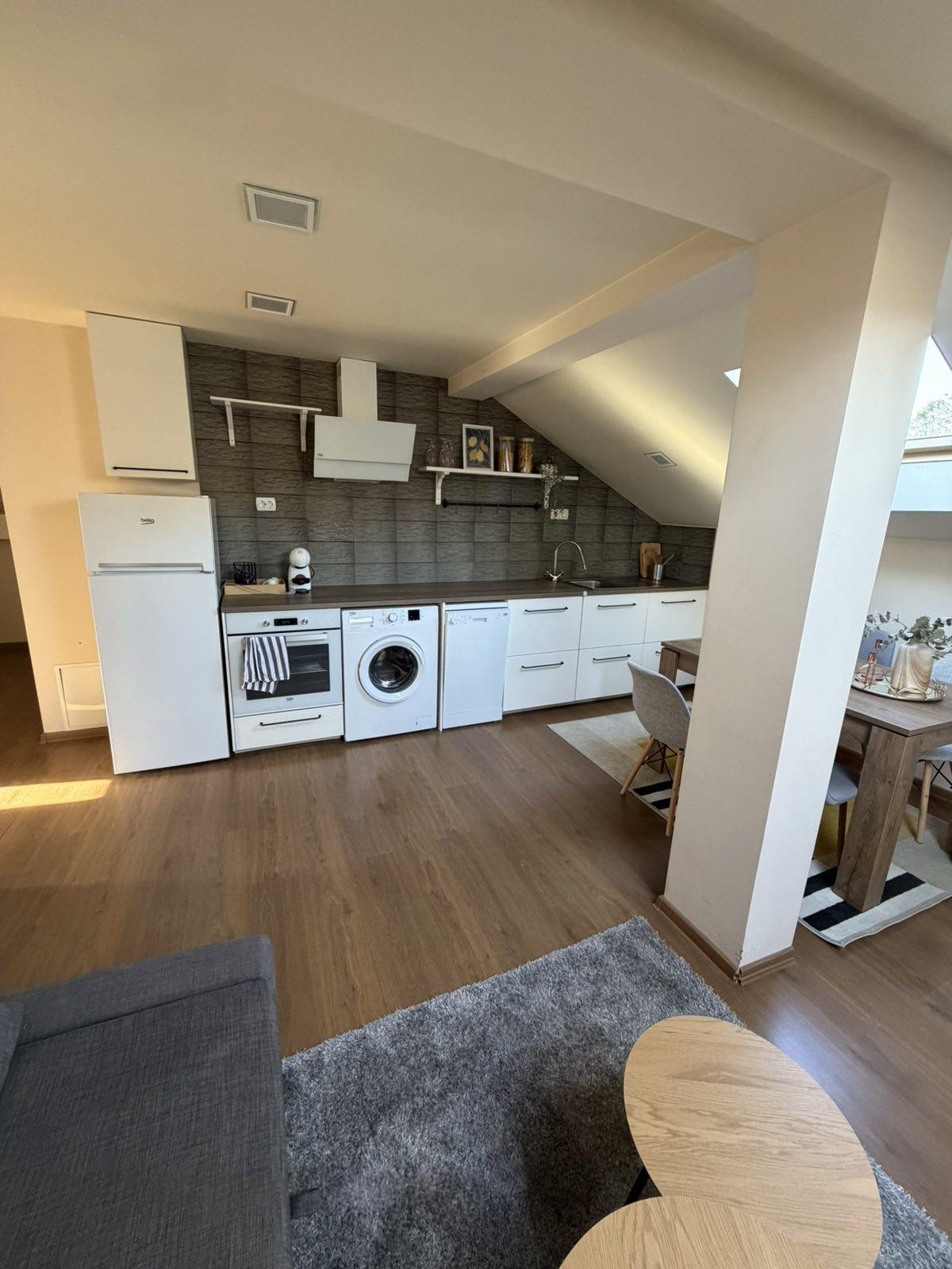 House Floor for Sale in Pleven, Wider Center