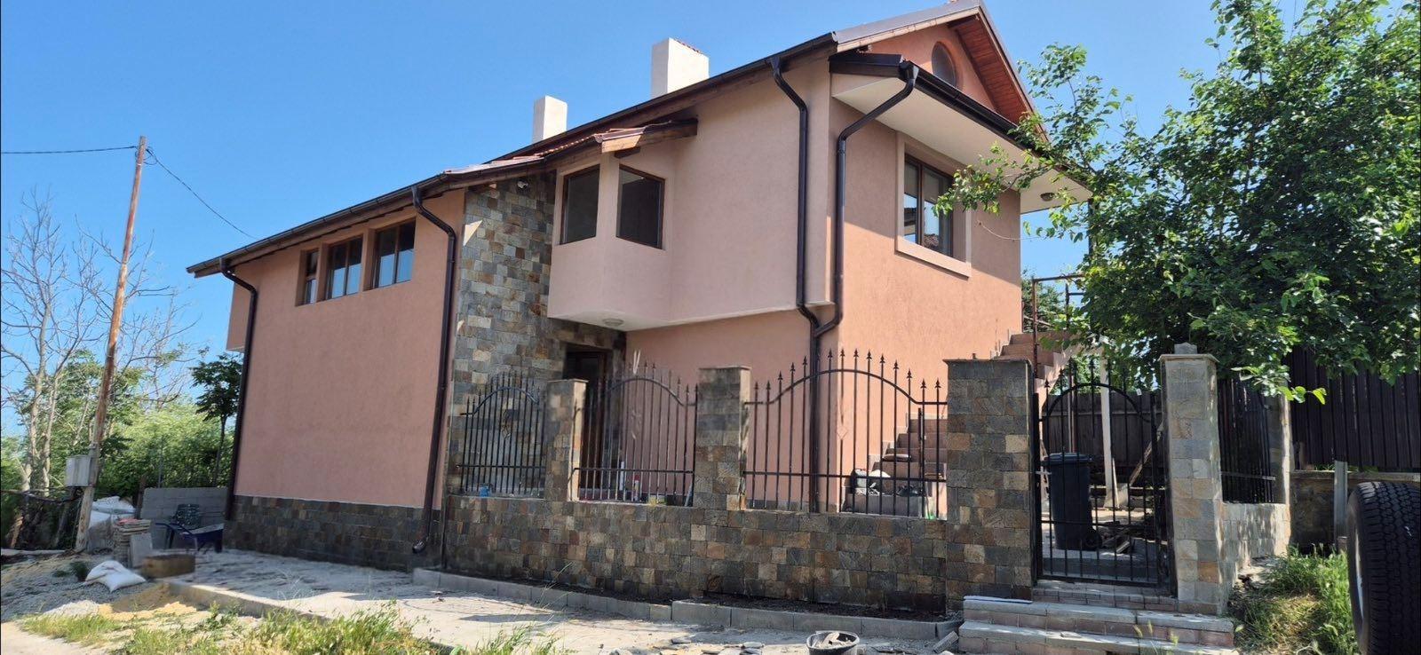 House for Sale in Aleksandrovo, Burgas