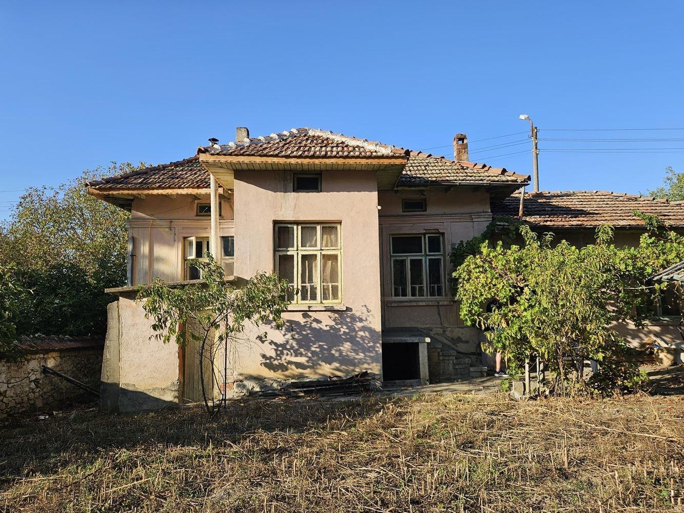House for Sale in Hotnitsa, Veliko Tarnovo