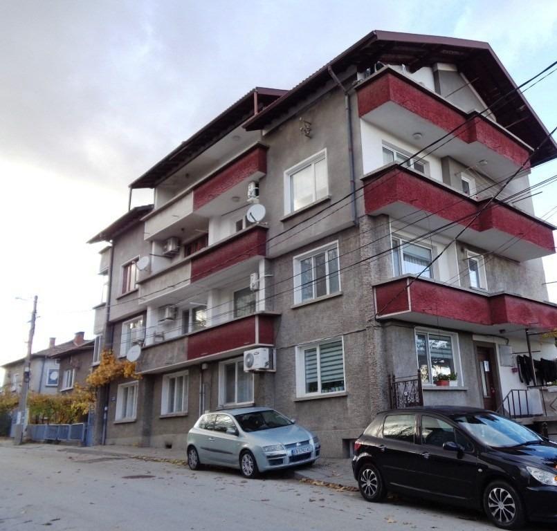 House for Sale in Gabrovo, Center