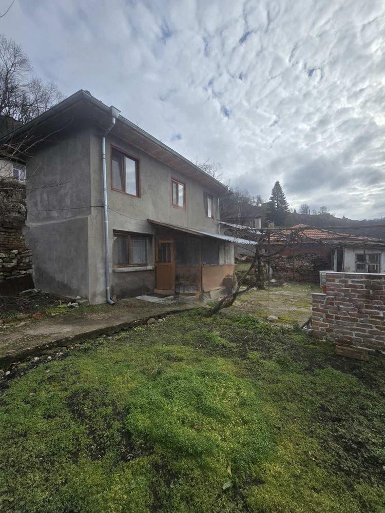 House for Sale in Veliko Tarnovo, Asenov