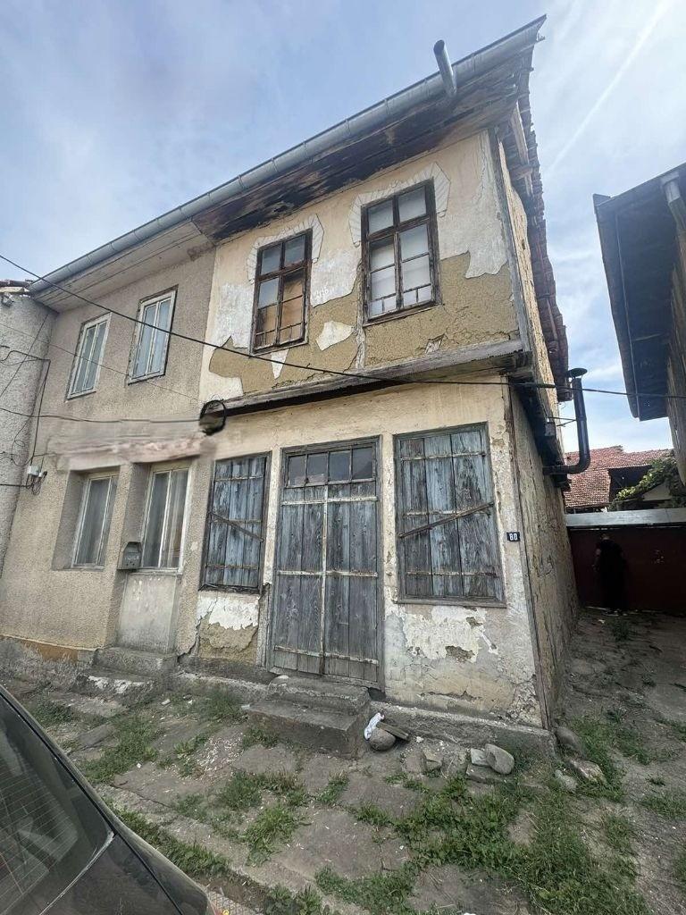 House for Sale in Oreshak, Lovech