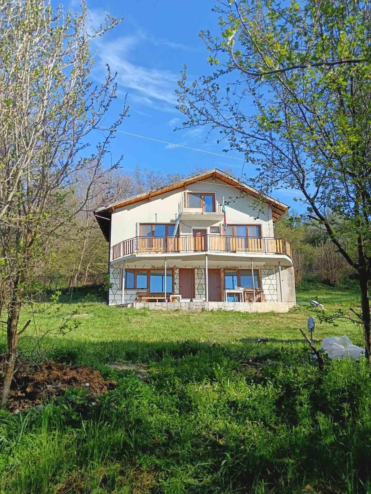 House for Sale in Sirishtnik, Pernik