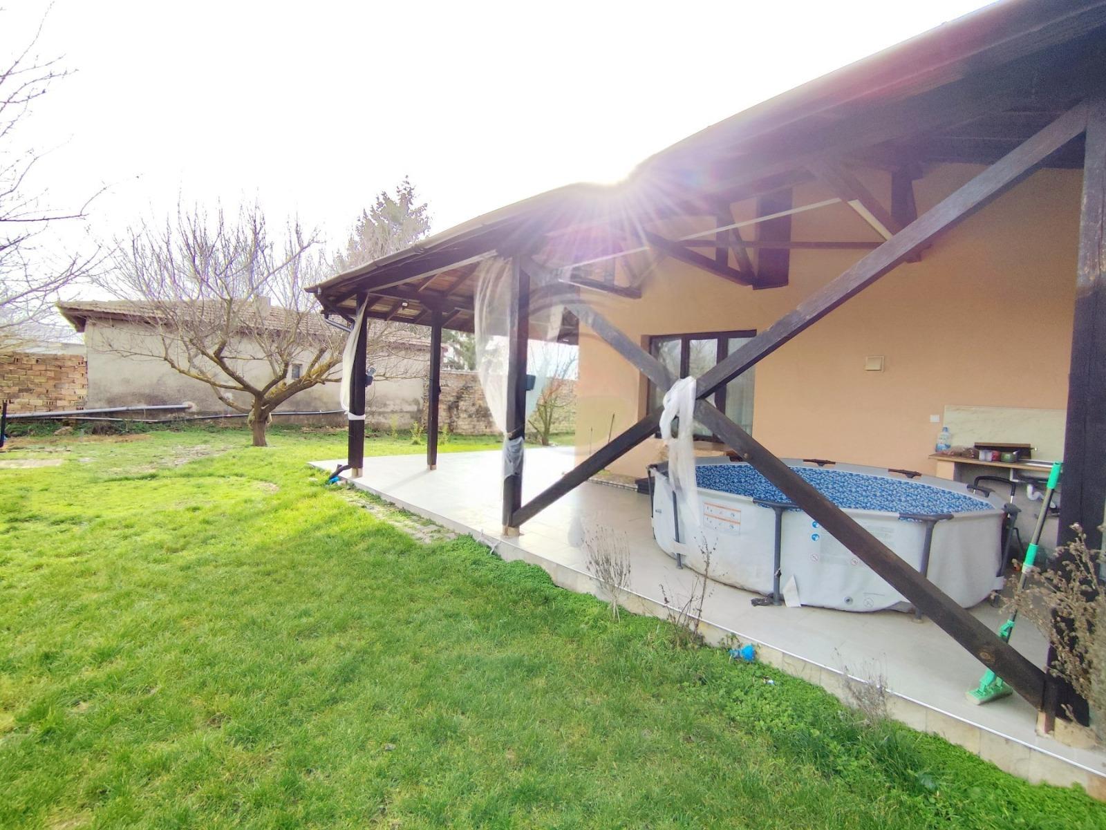 House for Sale in Sredno selo, Varna