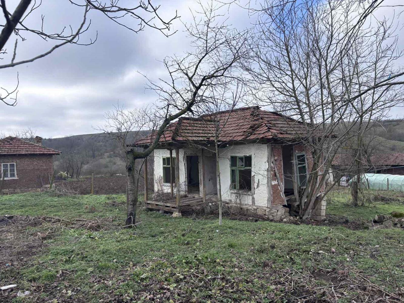 House for Sale in Grozdovo, Varna