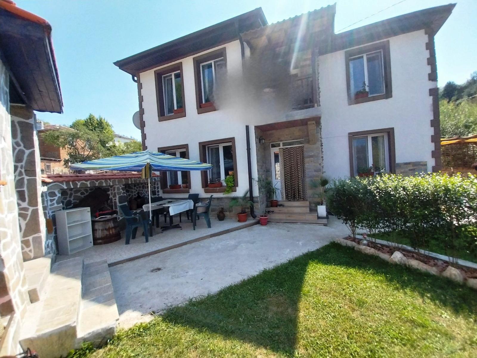 House for Sale in Svezhen, Plovdiv